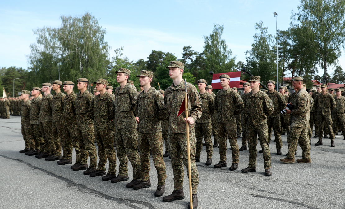 Valsts aizsardzības dienesta pirmā iesaukuma izlaidums Ādažu militārajā bāzē.