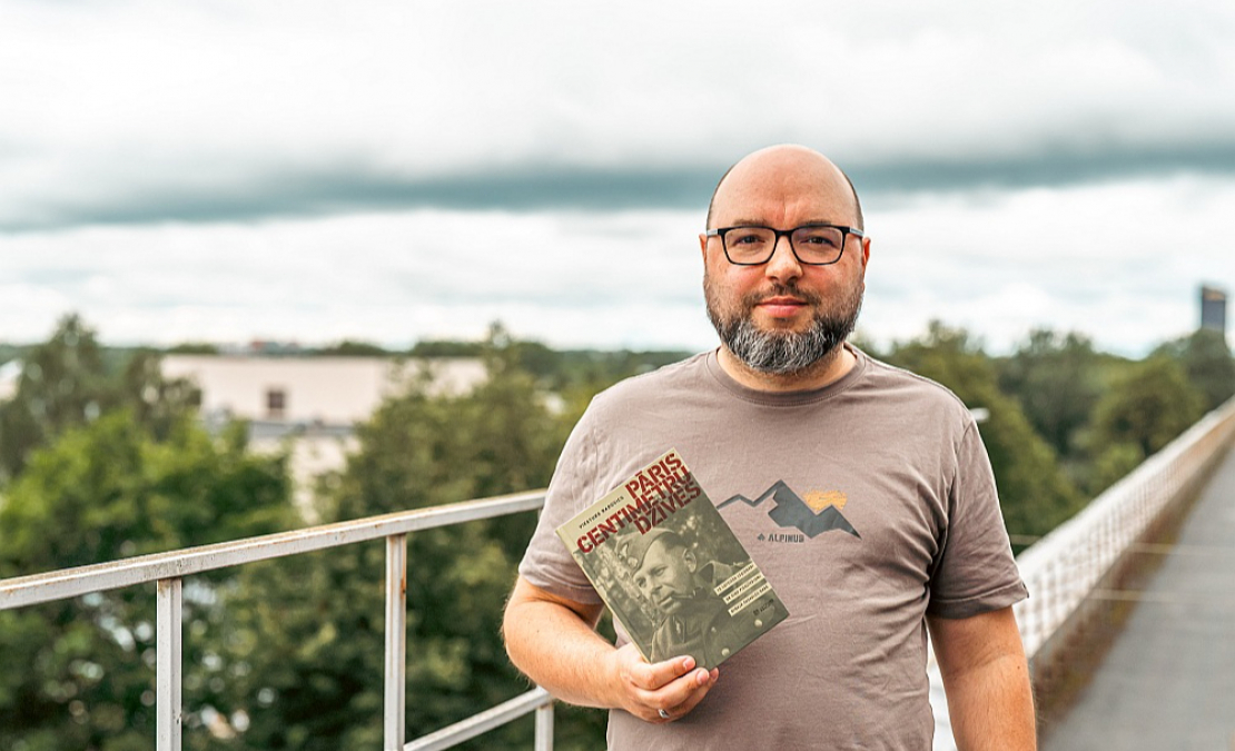 Viesturs Radovics: "Vēsturniekiem ir daudz ko pētīt! Joprojām nav uzrakstīta visaptveroša leģionāru vēstures grāmata." Viesturs Radovics: "Vēsturniekiem ir daudz ko pētīt! Joprojām nav uzrakstīta visaptveroša leģionāru vēstures grāmata."