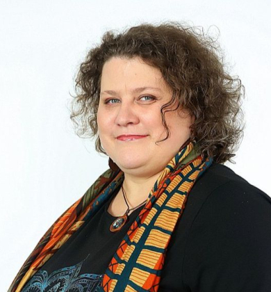 Liene Millere: "Man ir svarīgi rakstīt ar prieku. Dažas romānu ieceres esmu nobāzusi atvilktnē tieši tāpēc, ka viss šķiet pārāk paredzams un garlaicīgs."