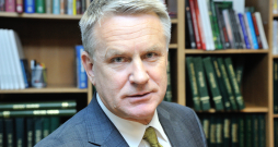 Kultūras ministrs Nauris Puntulis Kultūras ministrs Nauris Puntulis
