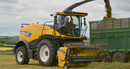 'New Holland FR' 'New Holland FR'