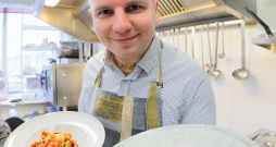 "NATA cafe" vadītājs Ivars Rutkovskis.
