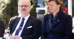 Egils Levits un Baiba Breže. Egils Levits un Baiba Breže.
