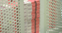 Nauda banknotēs.