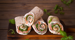Lavaša burito ar lasi. Lavaša burito ar lasi.
