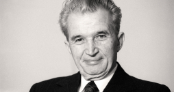 Nikolaje Čaušesku 1987. gadā. Nikolaje Čaušesku 1987. gadā.