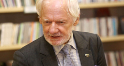 Anatolijs Danilāns.