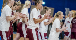 Līdz Eiropas čempionātam basketbolā sievietēm atlikušas tieši divas nedēļas. Līdz Eiropas čempionātam basketbolā sievietēm atlikušas tieši divas nedēļas.