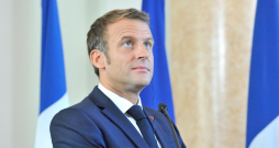 Emanuels Makrons. Emanuels Makrons.