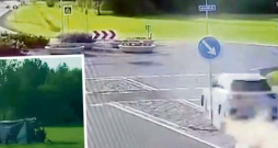 Sestdien, 24. jūnijā, Valsts policija fiksējusi automašīnu "Volkswagen T-ROC", kas ievērojami pārsniegusi atļauto braukšanas ātrumu. Autovadītāja nav pakļāvusies likumsargu prasībai apturēt transportlīdzekli un bēgusi. Transportlīdzeklis avarējis pie Loka maģistrāles apļveida krustojumā Jelgavā. Medicīnas iestādē nogādāta automašīnas vadītāja un pasažieri – kopā piecas nepilngadīgas personas. Sākts kriminālprocess. Sociālajos tīklos arī publiskots video, kur viena no pasažierēm braukšanas laikā filmē sevi un mašīnā sēdošos un krievu valodā stāsta, kā mūk no policijas, kurus viņa sauc par "musariem". Pēc tam video redzams, kā jauniete sevi filmē pēc notikušās avārijas, atrodoties Neatliekamās medicīniskās palīdzības dienesta mašīnā.