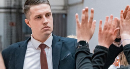 Mārtiņš Gulbis turpinās rakstīt "TTT Rīgas" stāstu. Mārtiņš Gulbis turpinās rakstīt "TTT Rīgas" stāstu.