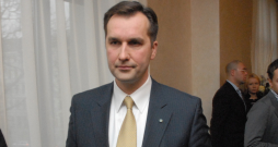 Māris Riekstiņš. Māris Riekstiņš.