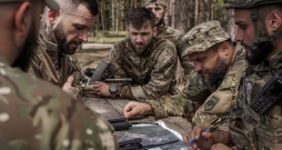 Ukraiņu karavīri. "Azov" brigāde. Ukraiņu karavīri. "Azov" brigāde.