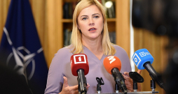 Evika Siliņa. Evika Siliņa.