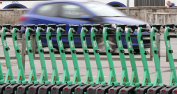 Elektriskie skrejriteņi. Elektriskie skrejriteņi.