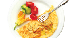 Cukīni ziedu omlete. Cukīni ziedu omlete.