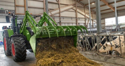 'Fendt Cargo 6.100' iekrāvēji.