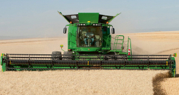 'John Deere RDF HydraFlex' agregāts. 'John Deere RDF HydraFlex' agregāts.