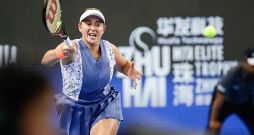 Aļona Ostapenko.