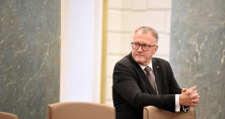 Finanšu ministrs Arvils Ašeradens.