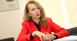 Inese Lībiņa-Egnere: "Nekas nevar attaisnot cilvēku nevēlēšanos pildīt tās valsts noteikumus, kurā viņi dzīvo." Inese Lībiņa-Egnere: "Nekas nevar attaisnot cilvēku nevēlēšanos pildīt tās valsts noteikumus, kurā viņi dzīvo."