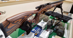 CZ 457 THUMBHOLE mazkalibra ierocis.