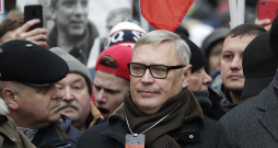 Mihails Kasjanovs piedalās Borisa Ņemcova piemiņas gājienā. 2019. gadā Maskavā.