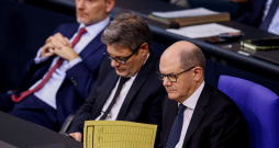 Olafs Šolcs Bundestāgā. Olafs Šolcs Bundestāgā.