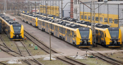 Jaunie "Škoda" vilcieni stav vagonu parka Riga.