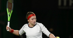 Aļona Ostapenko. Aļona Ostapenko.