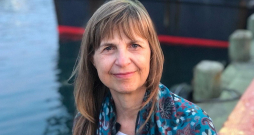 Baņuta Rubess: "Esmu satikusi daudzus, kuri latviski nerunā ne vārda, nekad nav bijuši Latvijā, bet spēlē kokli un jūt, ka ir latvieši." Baņuta Rubess: "Esmu satikusi daudzus, kuri latviski nerunā ne vārda, nekad nav bijuši Latvijā, bet spēlē kokli un jūt, ka ir latvieši."