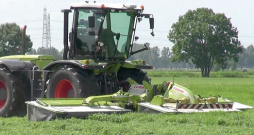 'Claas Disco' pļaujmašīna.