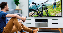 Pērkot jaunu televizoru, daudzi izvēlas to stiprināt pie sienas, lai telpā būtu mazāk mēbeļu. Pērkot jaunu televizoru, daudzi izvēlas to stiprināt pie sienas, lai telpā būtu mazāk mēbeļu.