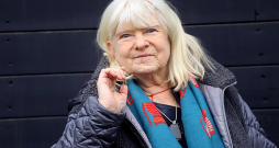 Roze Stiebra: "Mēs pastāvam tāpēc, ka pozitīvā ir vairāk nekā puse." Roze Stiebra: "Mēs pastāvam tāpēc, ka pozitīvā ir vairāk nekā puse."