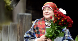 "Muzejā izvietotā ekspozīcija ir būtiska sastāvdaļa mūsu tautas izpratnei par to, kas esam un kā veidojusies mūsu nacionālā identitāte," saka LEBM direktore Zanda Ķergalve.