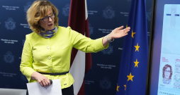 PMLP priekšniece Maira Roze: "Jaunā parauga pase ir himna Latvijas skaistajai dabai."