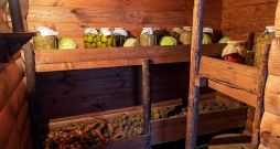 Arī klasisks pagraba risinājums būs funkcionāls vienīgi tad, ja tiks ievēroti visi būtiskākie pagraba būvniecības nosacījumi. Arī klasisks pagraba risinājums būs funkcionāls vienīgi tad, ja tiks ievēroti visi būtiskākie pagraba būvniecības nosacījumi.