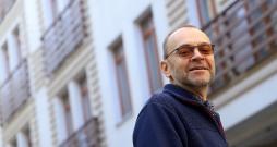 Rihards Dubra: "Mūzikas lielā burvība ir tā, ka ikviens var iztēloties visu, ko mūzikas skaņas viņā izraisa." Rihards Dubra: "Mūzikas lielā burvība ir tā, ka ikviens var iztēloties visu, ko mūzikas skaņas viņā izraisa."