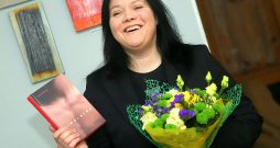 Evita Hofmane: "Autora privilēģija ir iejusties, vienā dzīvē izdzīvot neskaitāmus savu varoņu mūžus, nospēlēt lomas, īstenot sapņus."