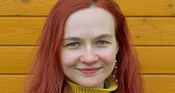Rasma Svikle: "Domāju par otro dzejas krājumu, bet neuzspiežu tam laika zīmogu. Kad nāks, tad atnāks. Gribētos tajā apvienot abas manas mīļākās nodarbes – dzeju un fotogrāfiju." Rasma Svikle: "Domāju par otro dzejas krājumu, bet neuzspiežu tam laika zīmogu. Kad nāks, tad atnāks. Gribētos tajā apvienot abas manas mīļākās nodarbes – dzeju un fotogrāfiju."