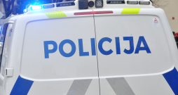 Policija. Policija.