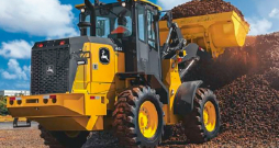 "John Deere" 444 G-Tier riteņu iekrāvēju. 