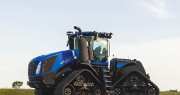 'New Holland T9 SmartTrax'.