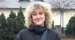 Producente un režisore Ilze Lasmane-Brože. Producente un režisore Ilze Lasmane-Brože.