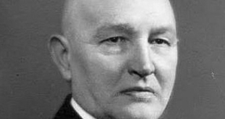 Aleksis Mierlauks (1866–1943).