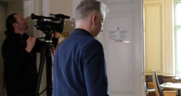 "Es atkāpjos no rektora amata, taču ceru, ka Jāzepa Vītola Latvijas Mūzikas akadēmiju sagaida droša, stabila un spoža nākotne. Uz tikšanos mūzikā!" paziņojumā raksta Guntars Prānis.