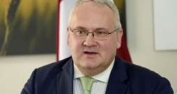 Jānis Grasis, starptautisko tiesību doktors, RSU profesors.