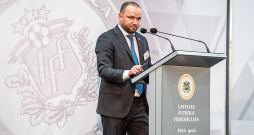 Vadims Ļašenko ir piektais LFF prezidents pēc neatkarības atjaunošanas, vēlēšanās uzvarot otro reizi.