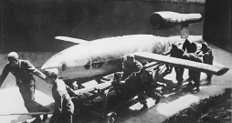 "V1" transportēšanas laikā.