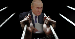 Par Putina slavināšanu tiesa piespriež divus mēnešus aiz restēm.